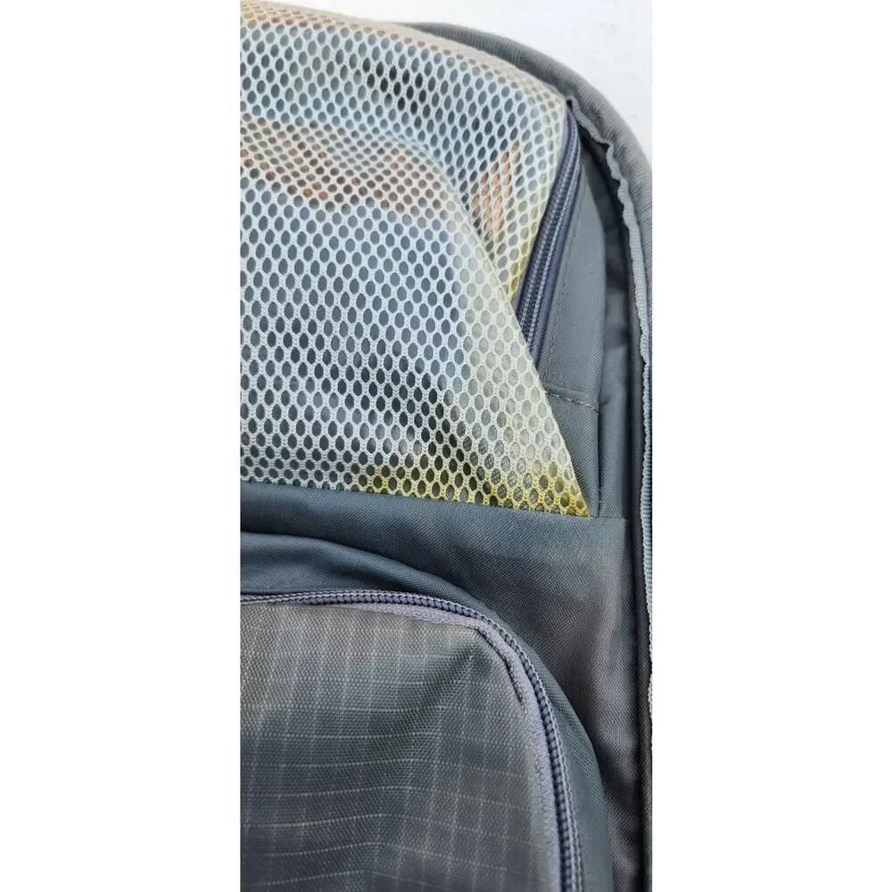 BRIGGS & RILEY (BU122X) BRX 22″ Explore Upright‎ Rolling Carryon Luggage Brown